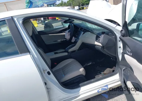 2020 Honda Insight Touring из США, поврежденный, VIN 19XZE4F98LE004931